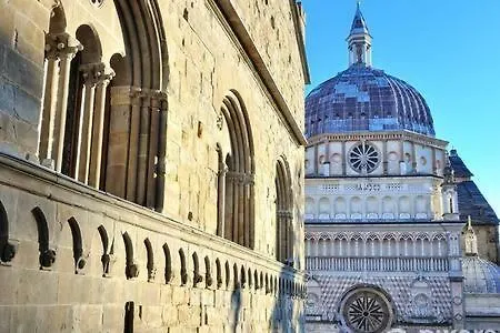 San Lorenzo Cozy Studio Bergamo 0*,